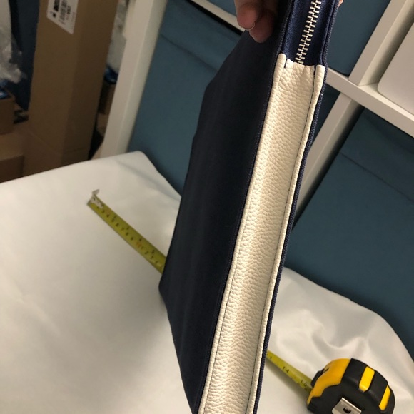 Laptop bag 😍 - Picture 3 of 4